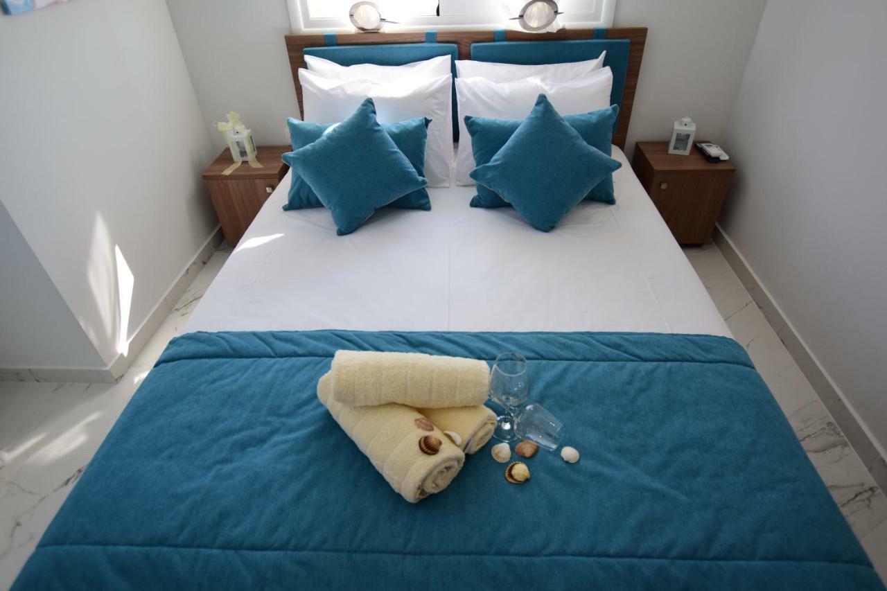 V Luxury Suites Toroni 3 ภายนอก รูปภาพ