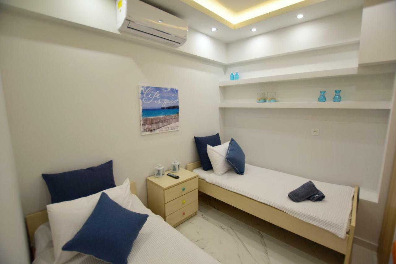 V Luxury Suites Toroni 3 ภายนอก รูปภาพ